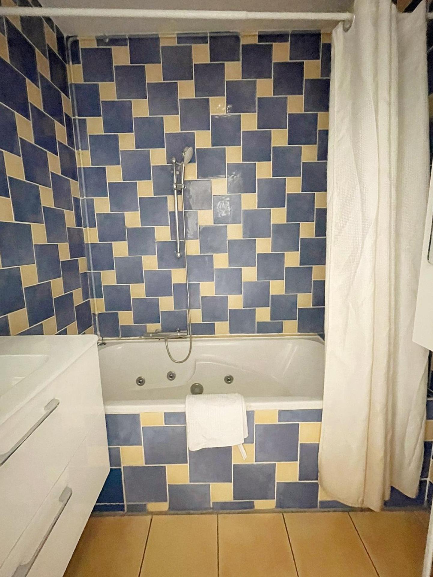 Superbe Apart 2 Rooms Lumineaux Parking Casa 리옹 외부 사진